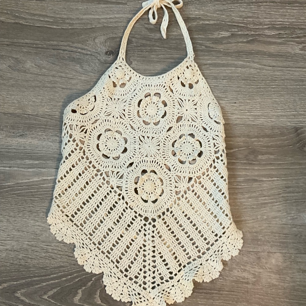 Crochet Off white Tie back halter top One Size Fits All. EUC